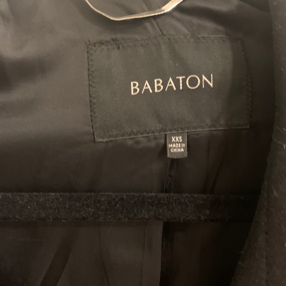 Wool coat - Picture 2 of 5